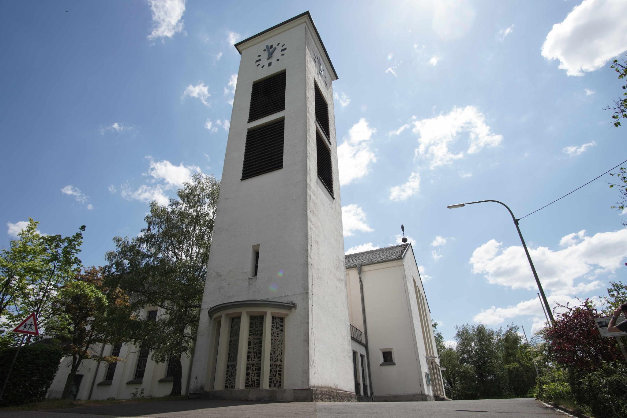 Turm von der Kirche Herz Jesu