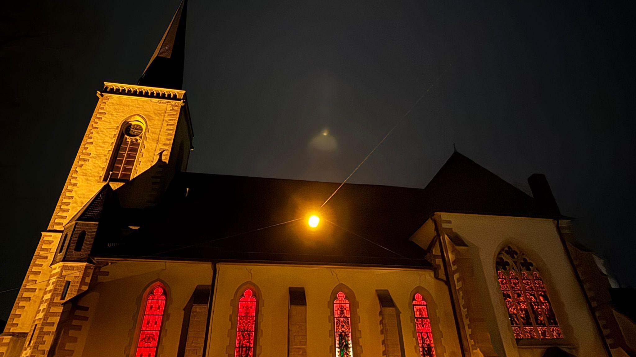 Die illuminierten Kirchen in Heilig Kreuz (Fotoserie)