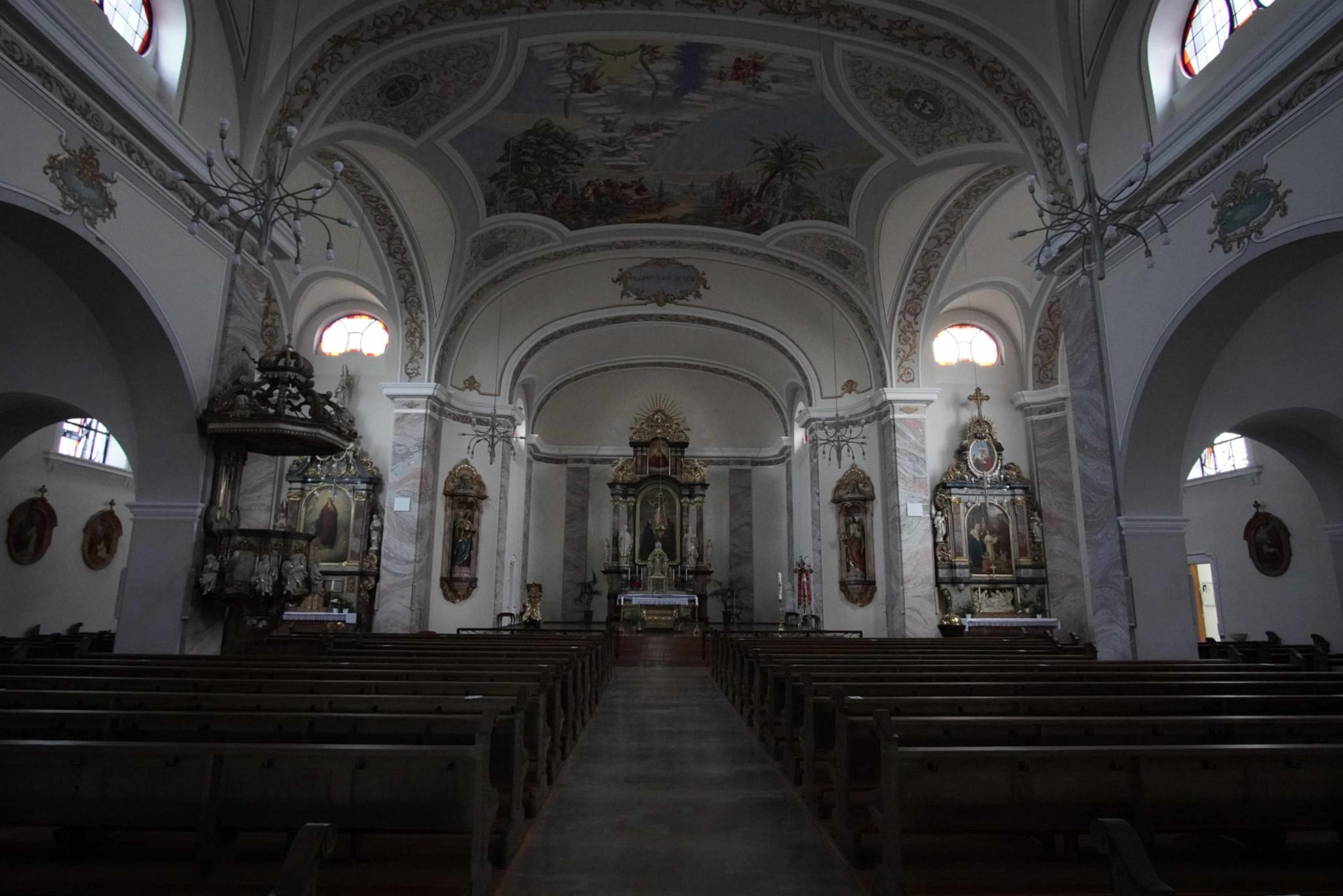 Innenraum Kirche St. Laurentius