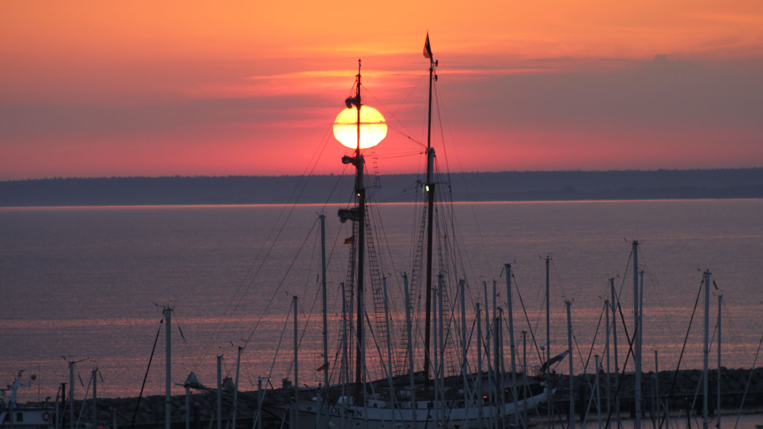 Sonne über dem Meer